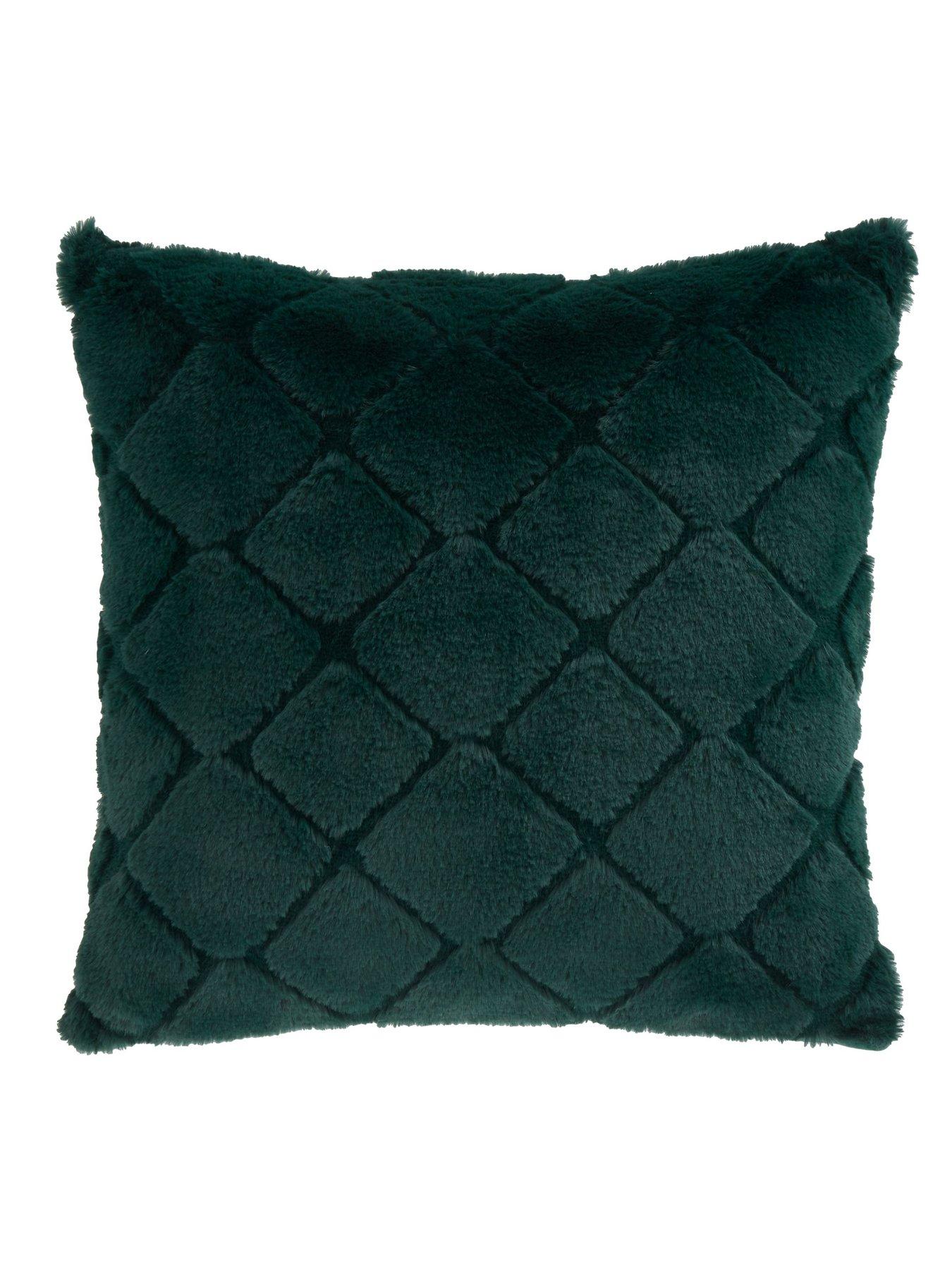 Catherine Lansfield Cosy Diamond Cushion