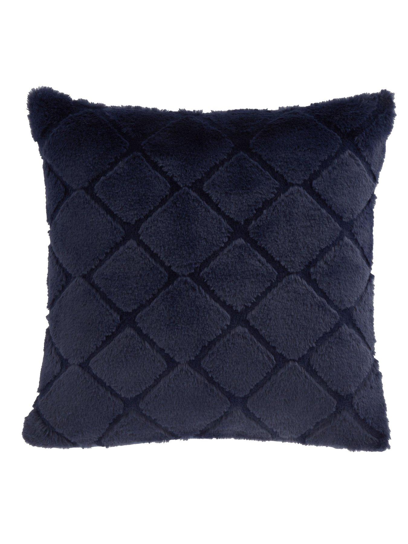 Catherine Lansfield Cosy Diamond Cushion