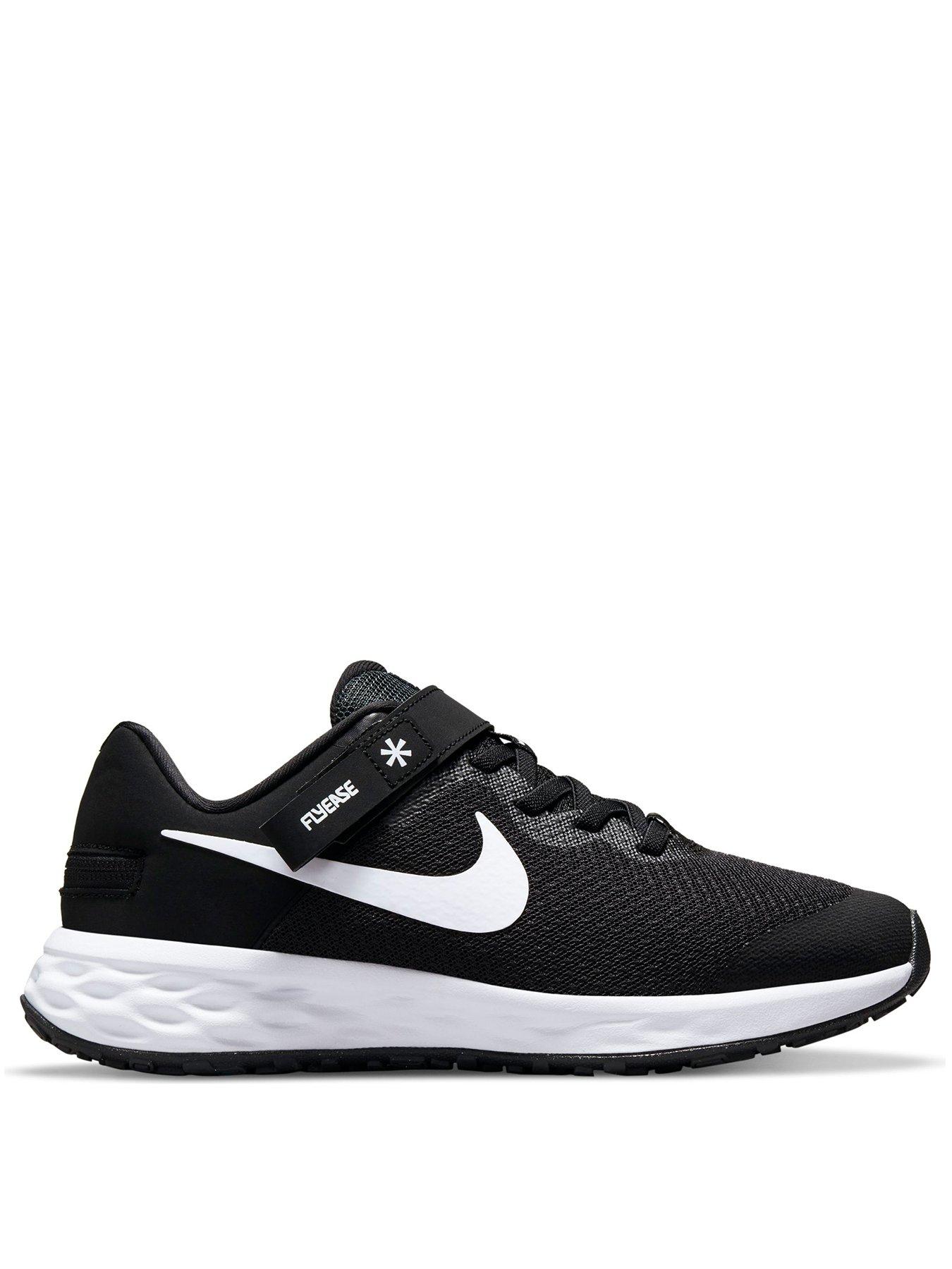 nike-revolution-6-flyease-blackwhite