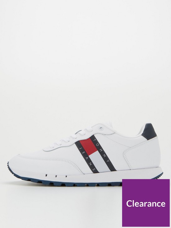 front image of tommy-jeans-leather-runner-trainers-white