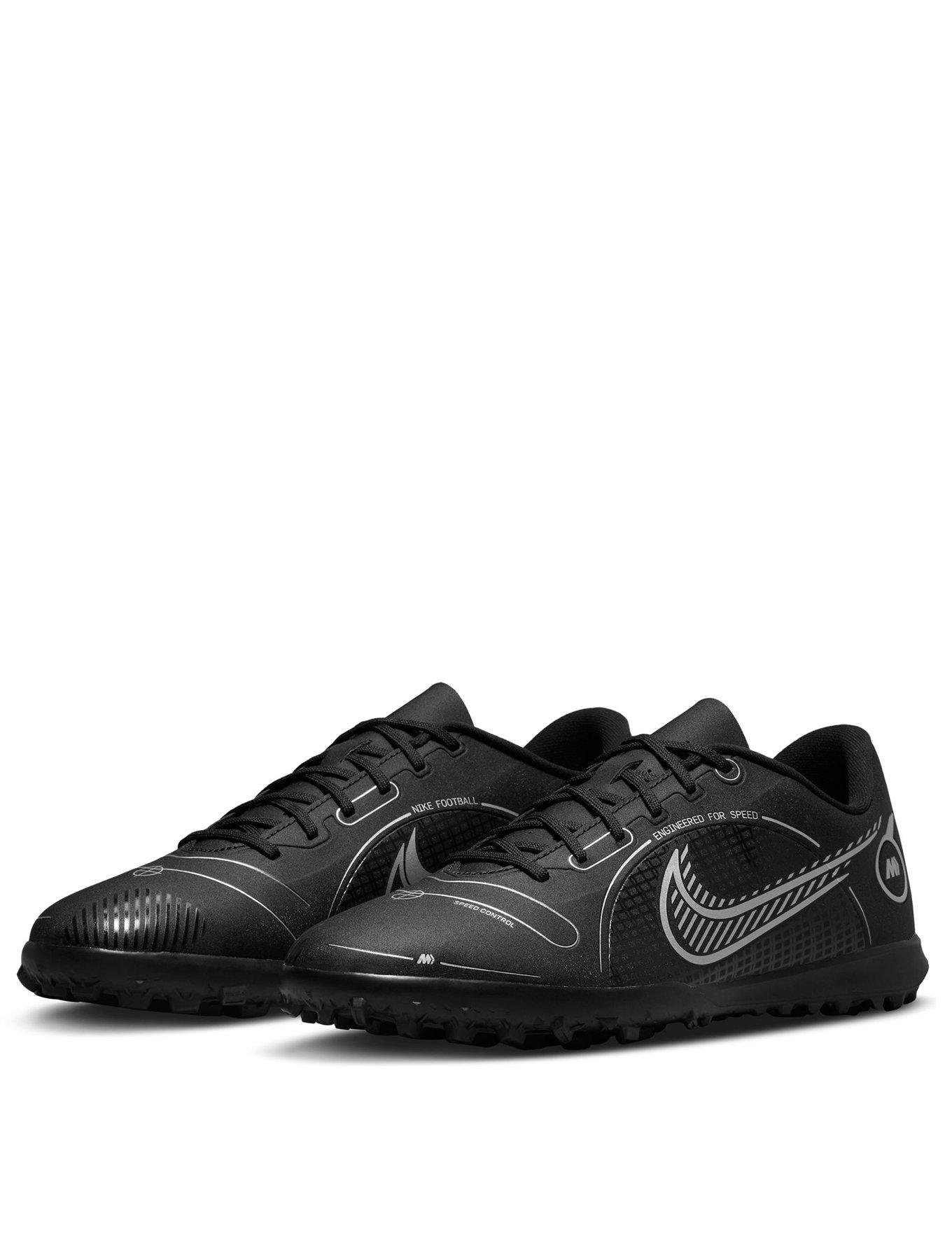 nike mercurial football boots astro