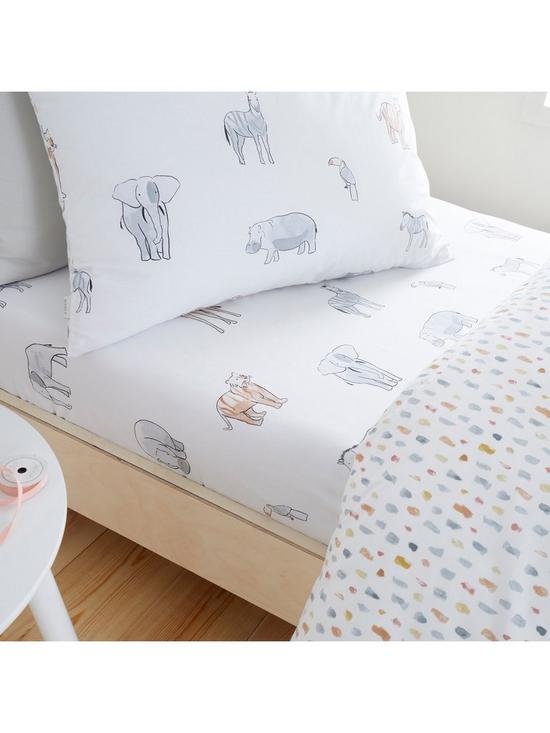 front image of little-bianca-zoo-animals-cotton-fitted-sheet