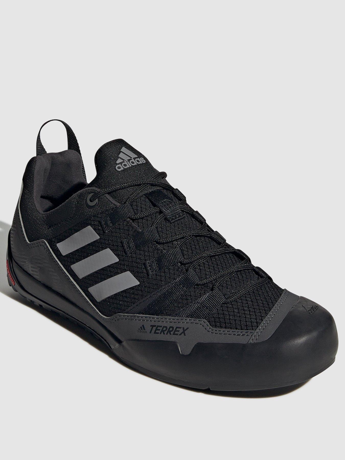 Adidas terrex 2024 solo sale