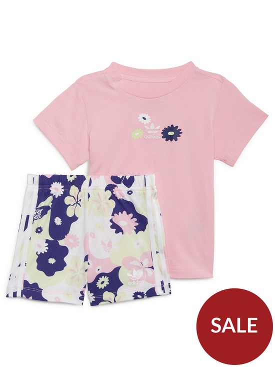 front image of adidas-originals-infants-girls-floral-short-amp-t-shirtnbspset-pinkbluewhite