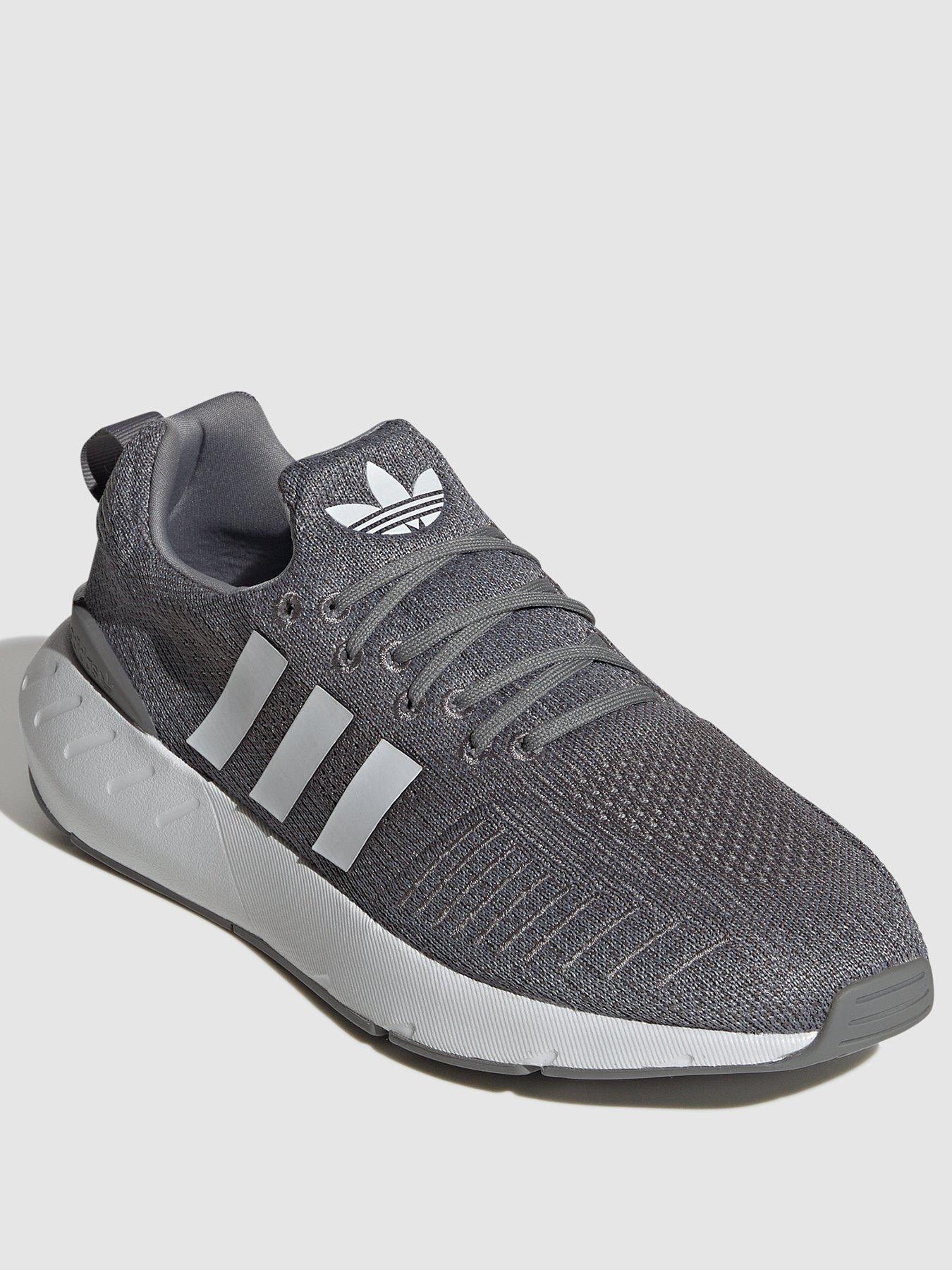 Adidas originals men's swift run shoes grey sale