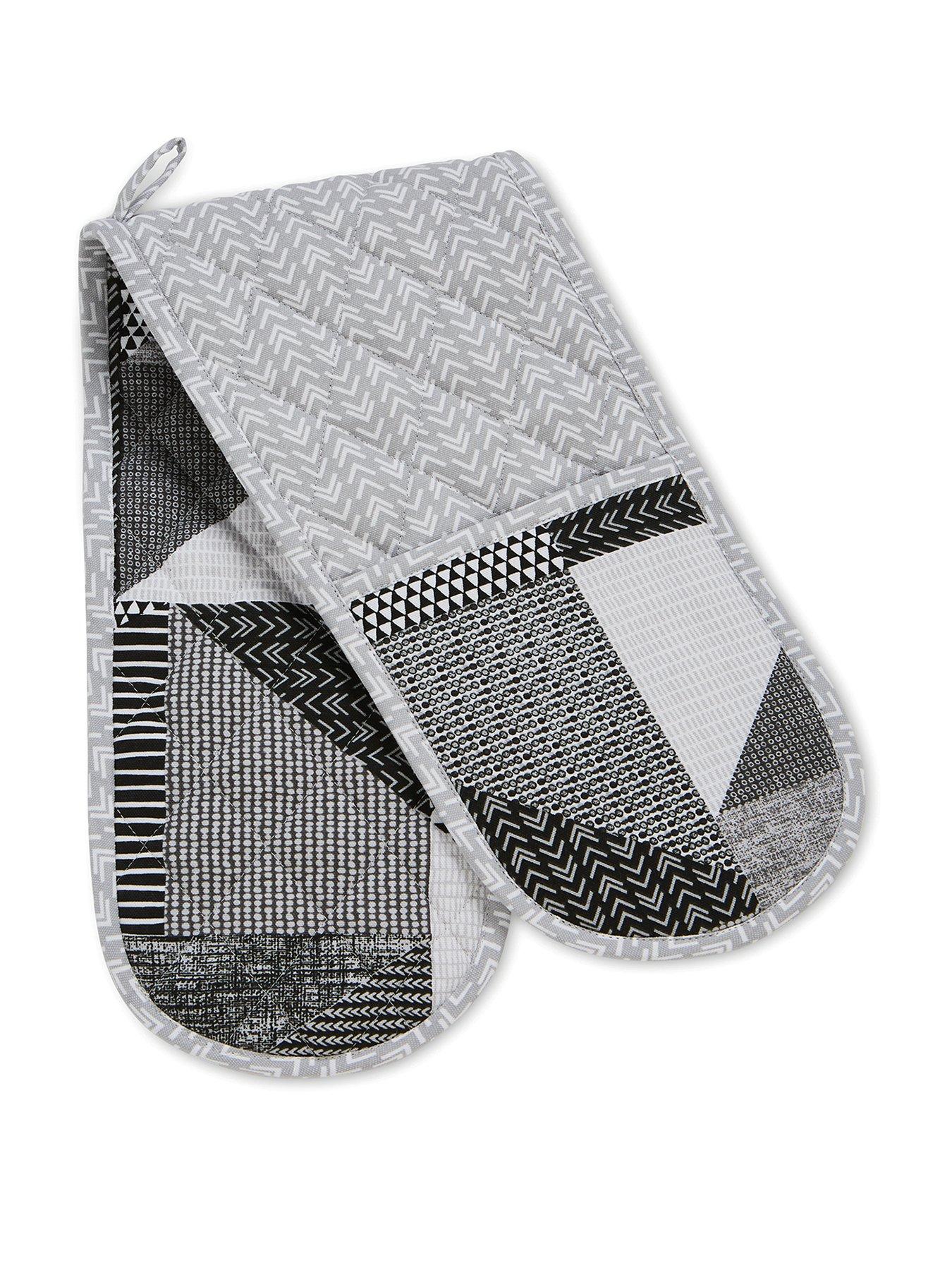 undefined Larrson Geo Grey Oven Glove