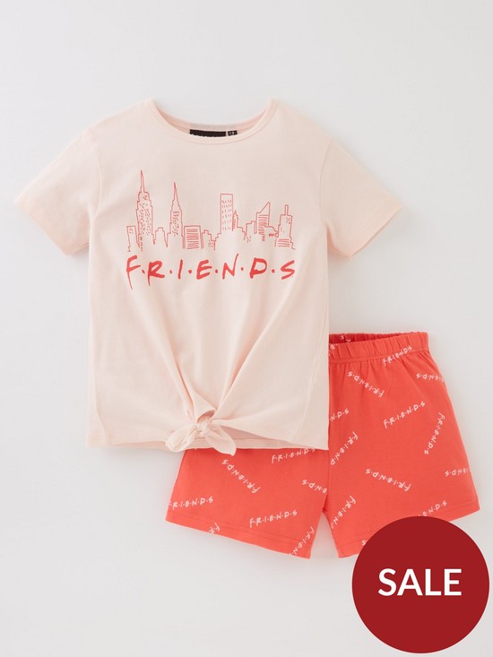 front image of friends-girls-friends-tie-front-new-york-pyjama-short-set-pink