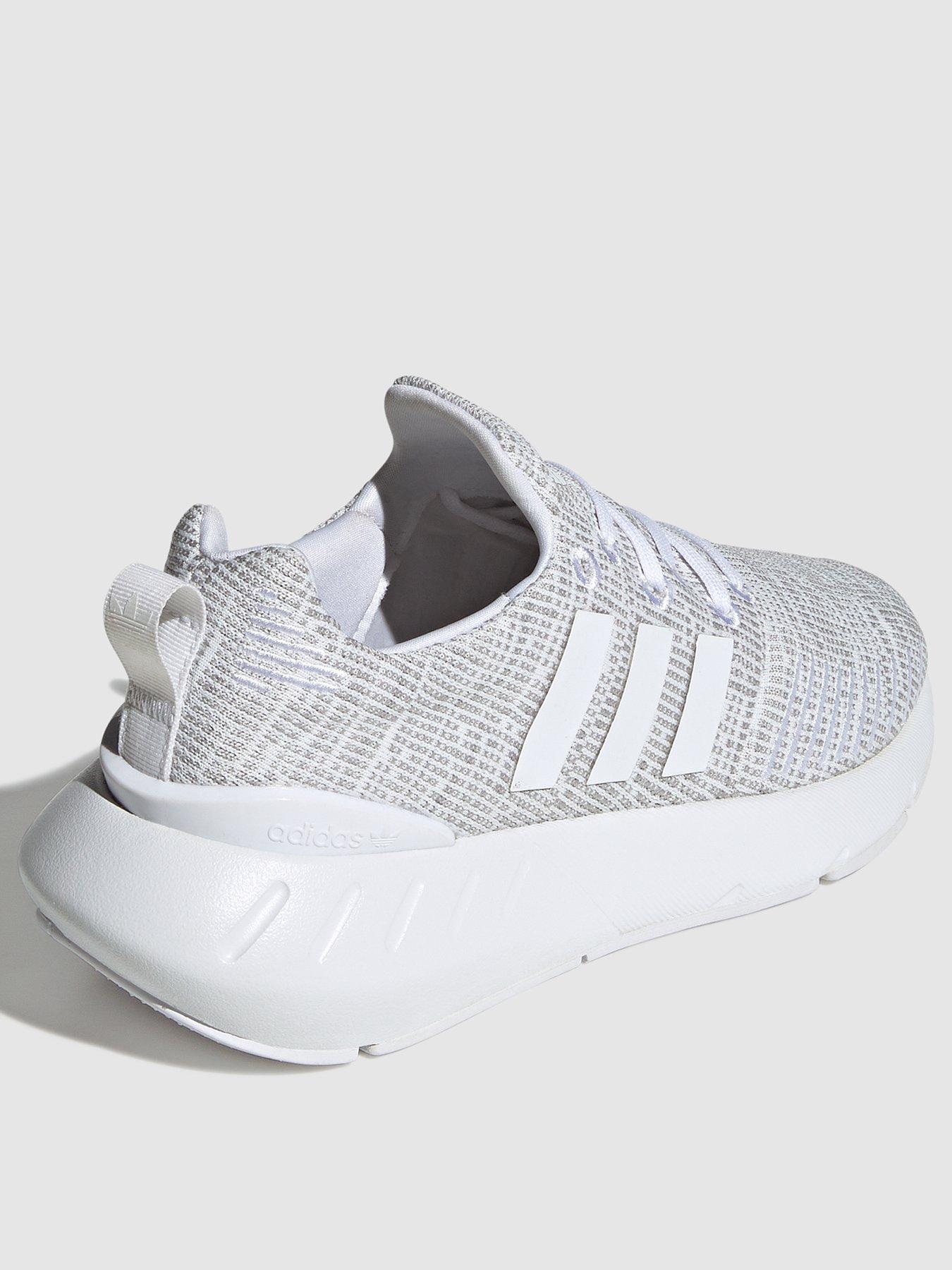 Adidas originals swift run white outlet junior