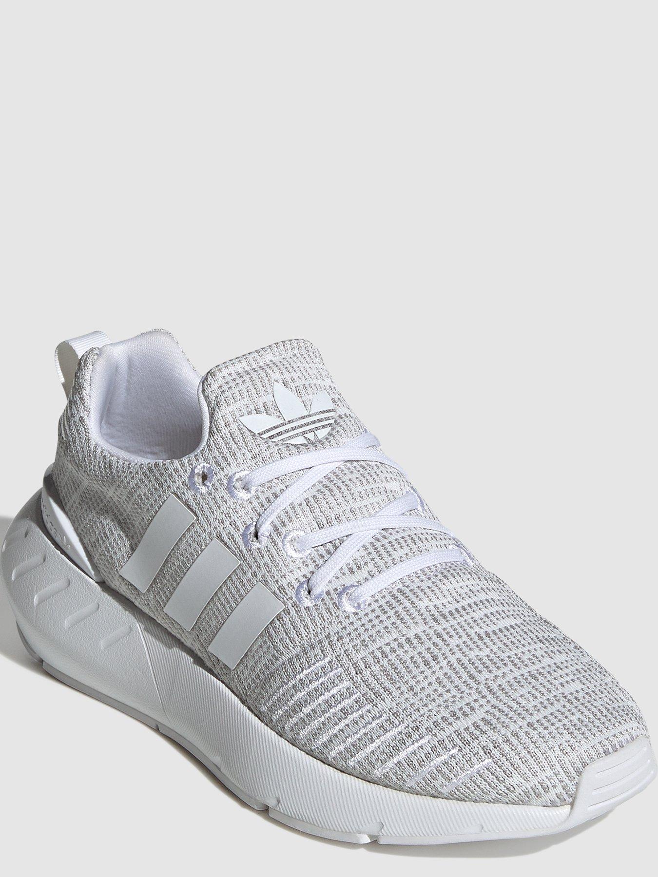 Adidas originals swift run white junior sale