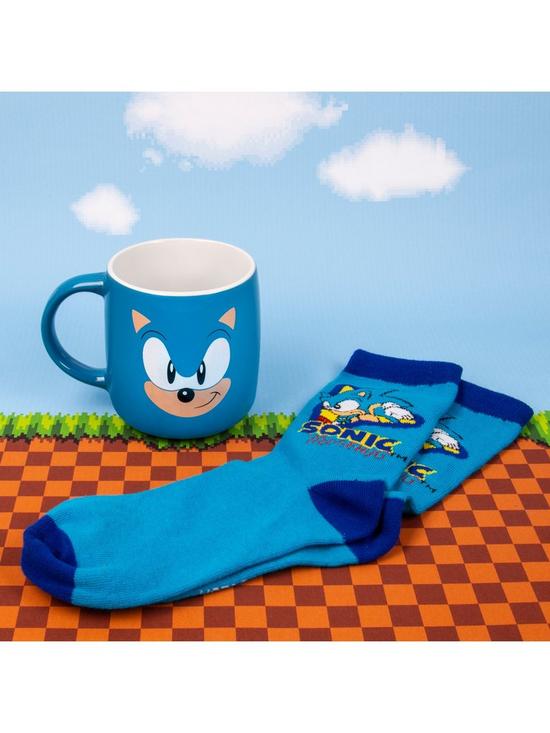 stillFront image of sonic-the-hedgehog-sonic-mug-and-sock-set