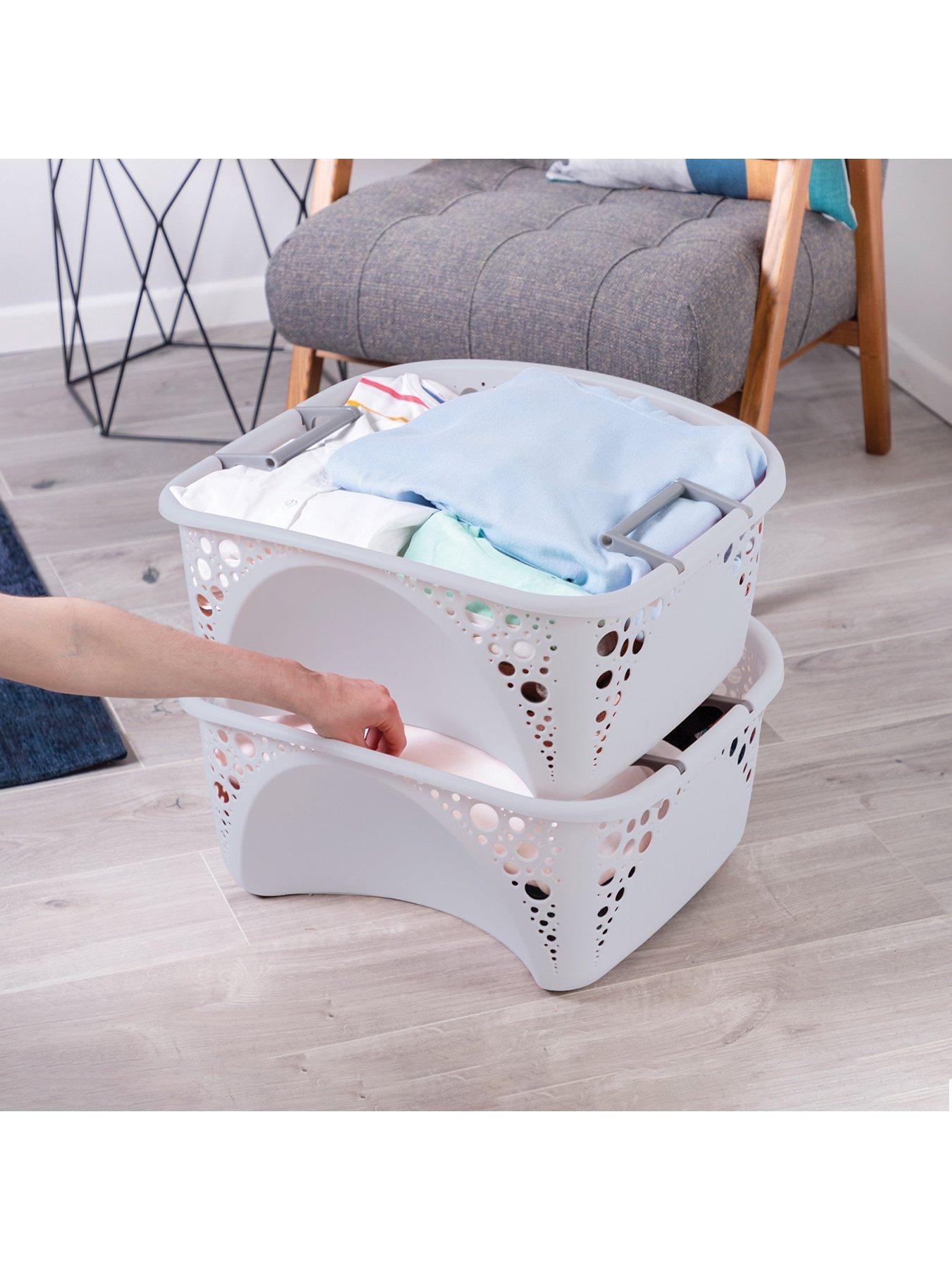 Stacking laundry shop baskets