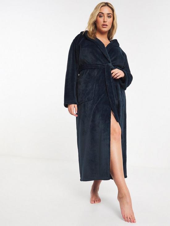 front image of figleaves-cosy-luxury-hooded-long-robe-navy
