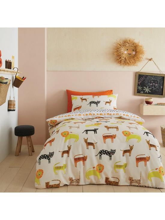 front image of pineapple-elephant-khari-animals-cotton-duvet-cover-set-cream