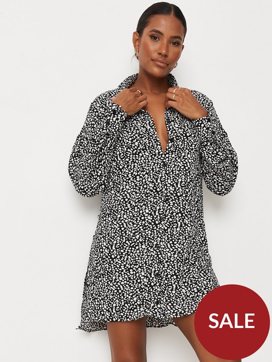 front image of missguided-oversized-dip-back-shirt-dress-dalmatian