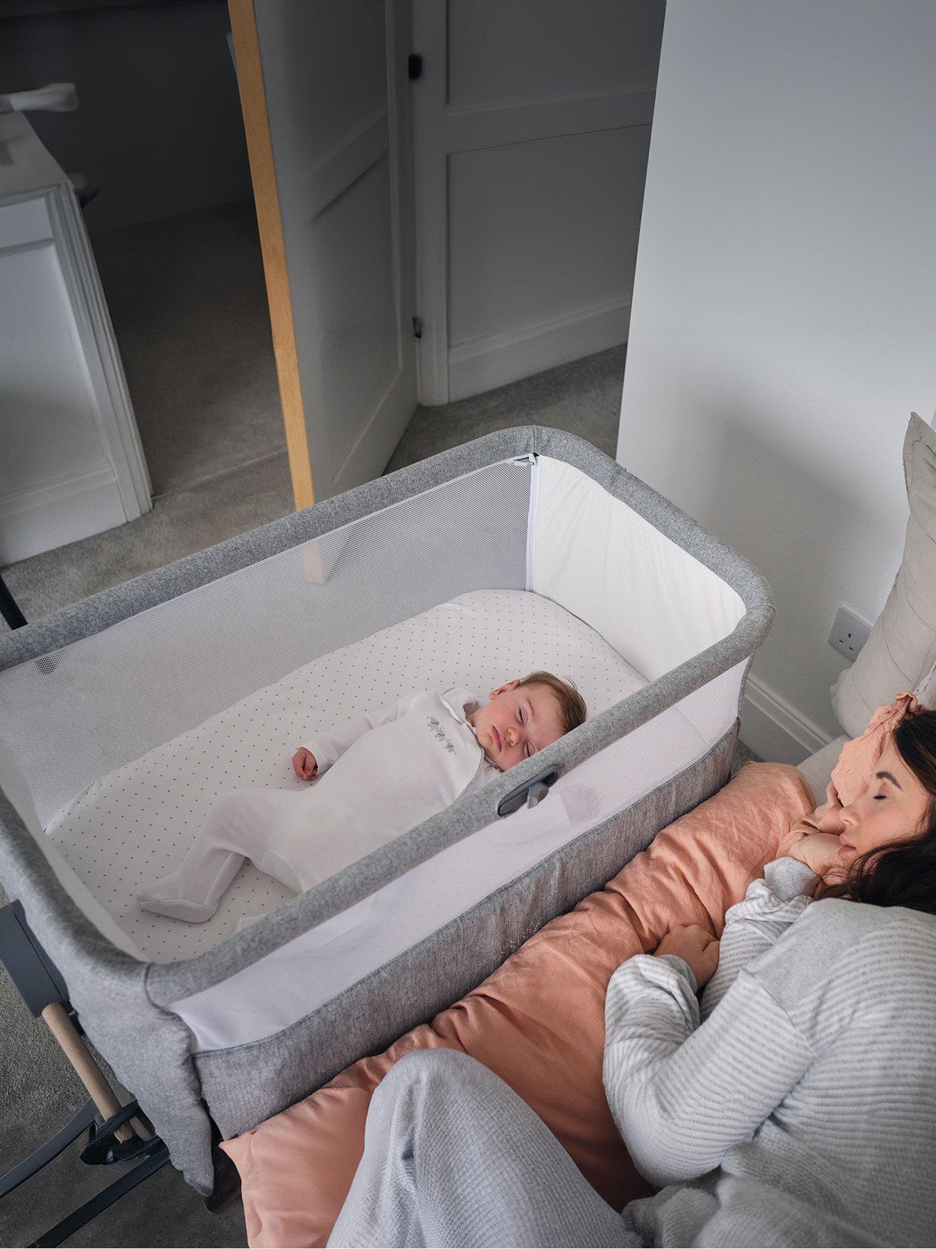 mamas-papas-lua-bedside-crib