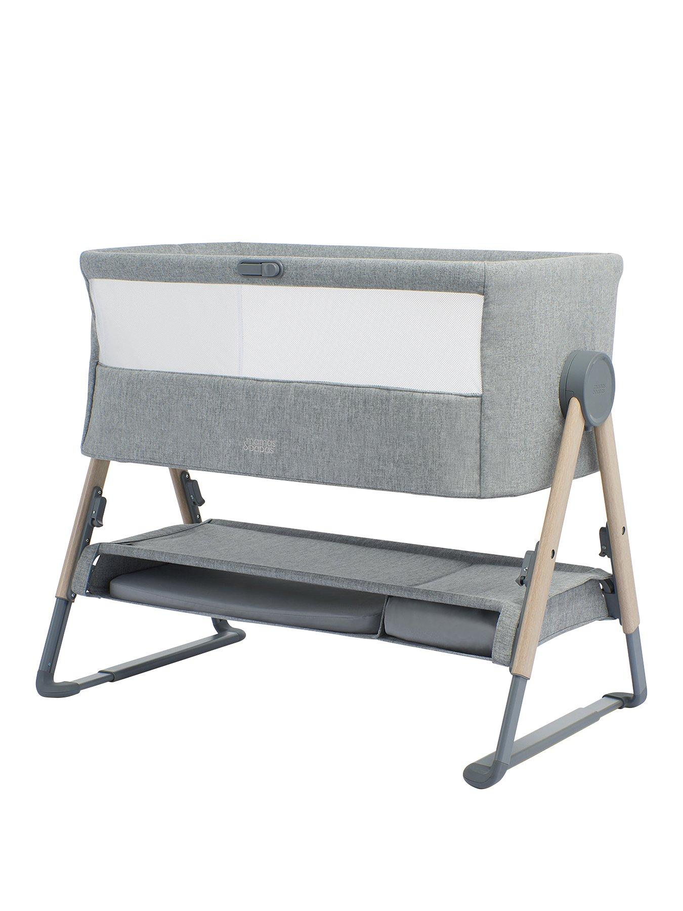 Image 2 of 8 of Mamas & Papas Lua Bedside Crib