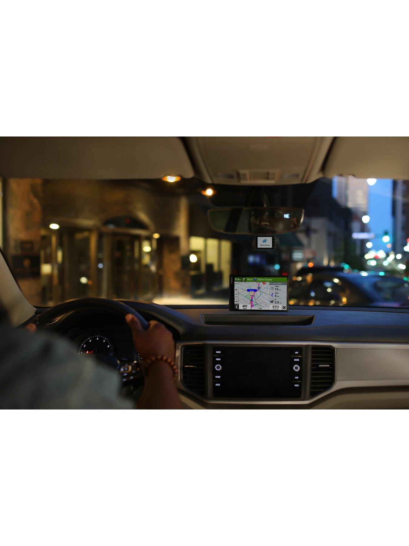 Image 6 of 7 of Garmin DriveSmart&trade;&nbsp;76 Sat Nav