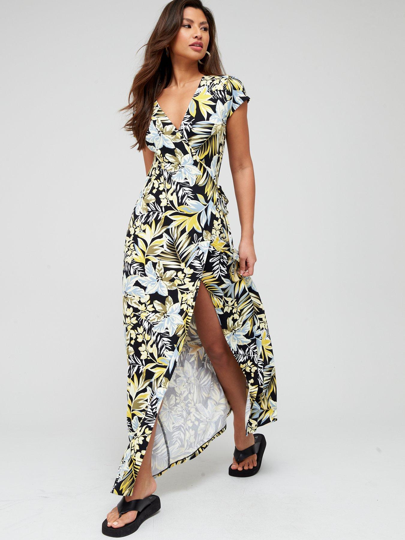 V by Very Petite Short Sleeve Wrap Maxi 