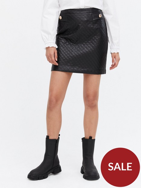 new-look-quilted-pu-mini-skirt-black