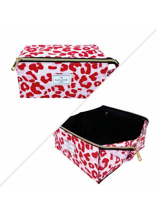 front image of the-flat-lay-co-pink-leopard-open-flat-makeup-box
