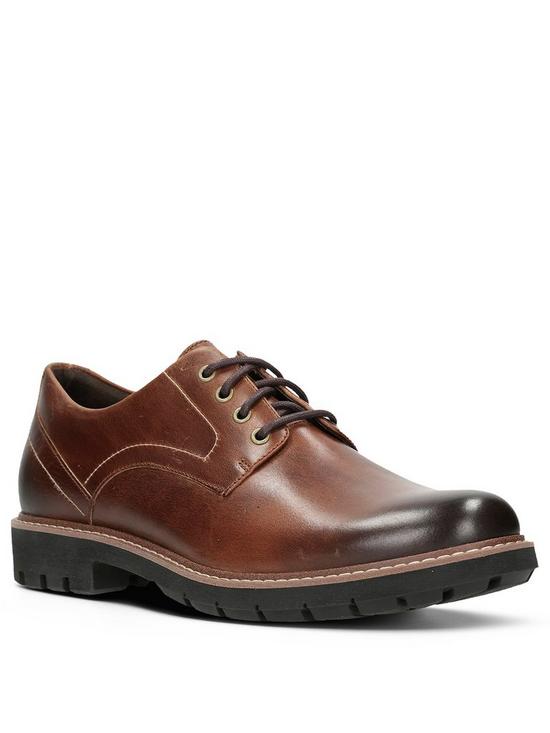 front image of clarks-batcombe-hall-shoes-dark-tan