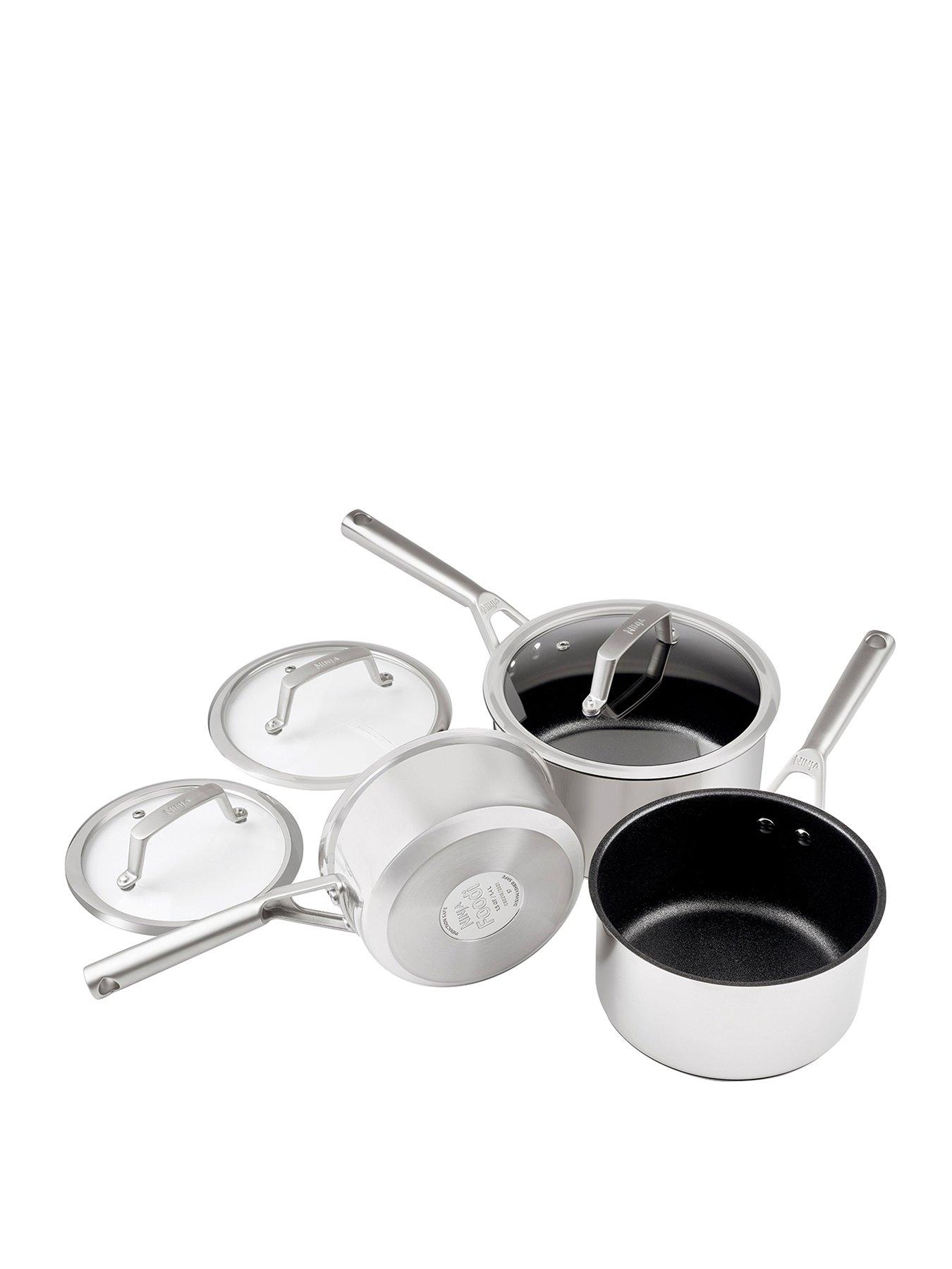 https://media.littlewoods.com/i/littlewoods/TV9KV_SQ1_0000000166_STAINLESS_STEEL_SLf?$300x400_retinamobilex2$