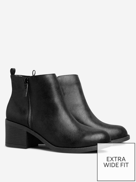 yours-extra-wide-fitnbspblock-heel-zip-boot-black