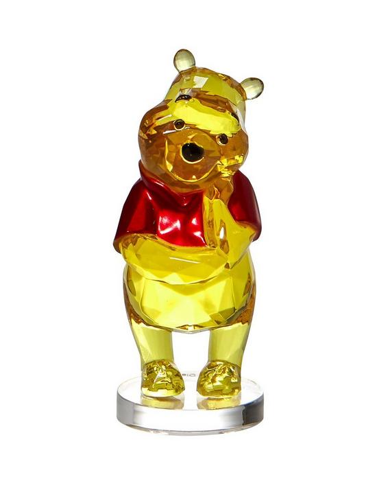 front image of disney-showcase-winnie-the-pooh-facets-figurine