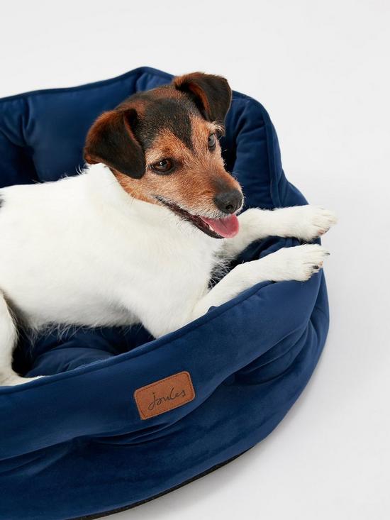 stillFront image of joules-chesterfield-pet-bed--nbspnavy