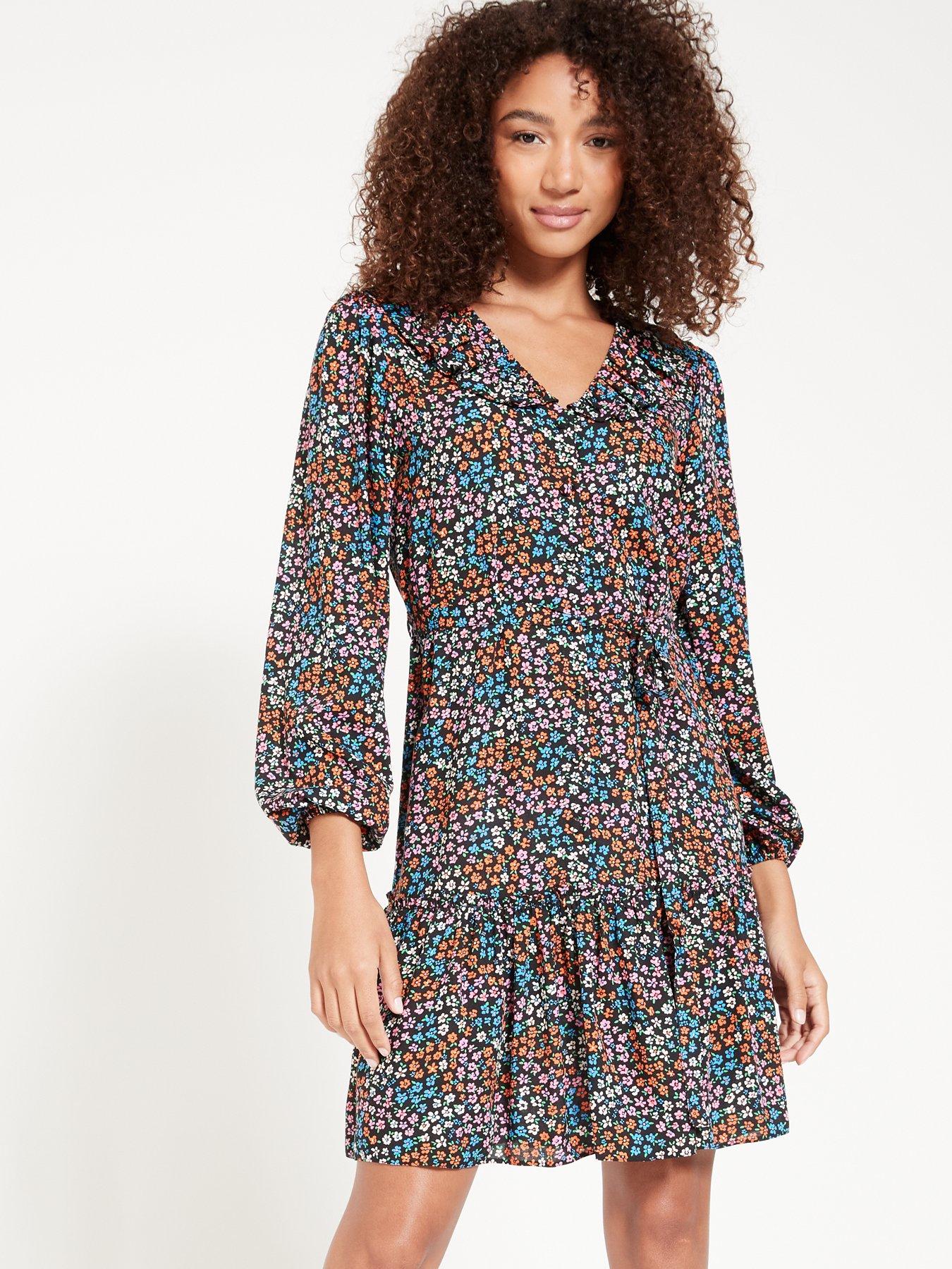 front image of everyday-ruffle-v-neck-skater-dress-floral-print