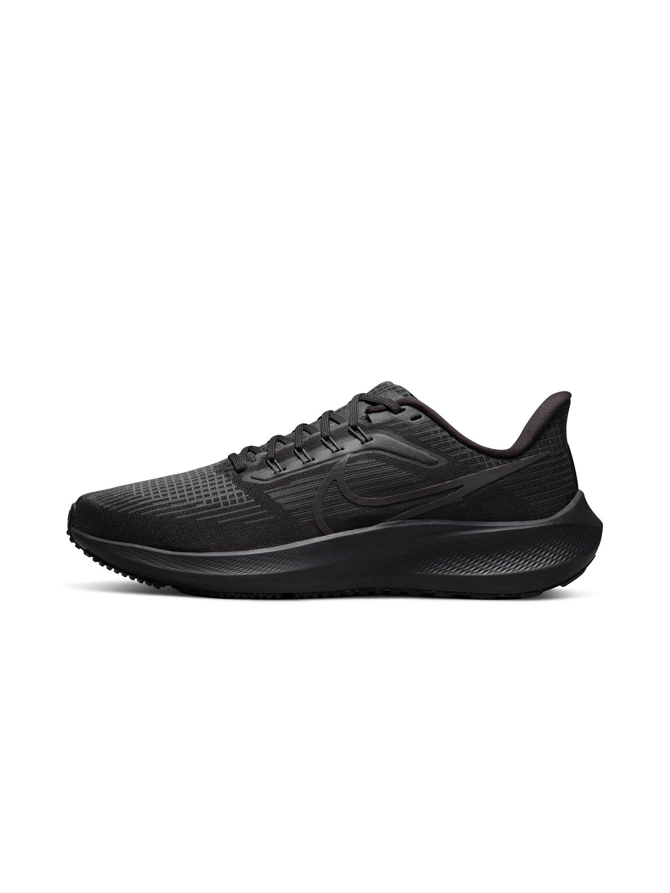 nike air zoom pegasus 36 triple black