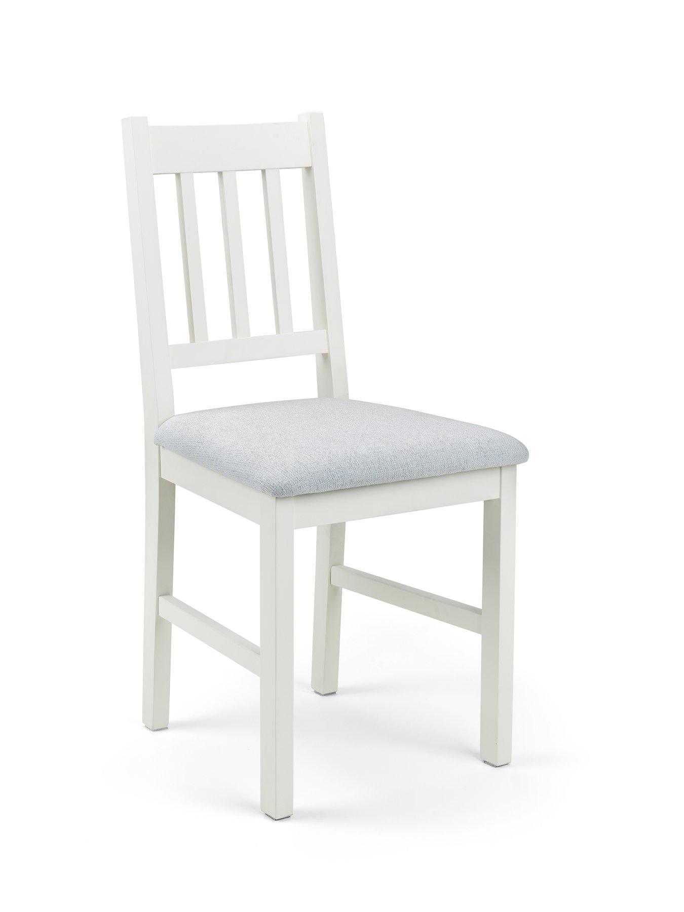  image of julian-bowen-coxmoor-75-cm-square-solid-oaknbspdining-table-2-chairs
