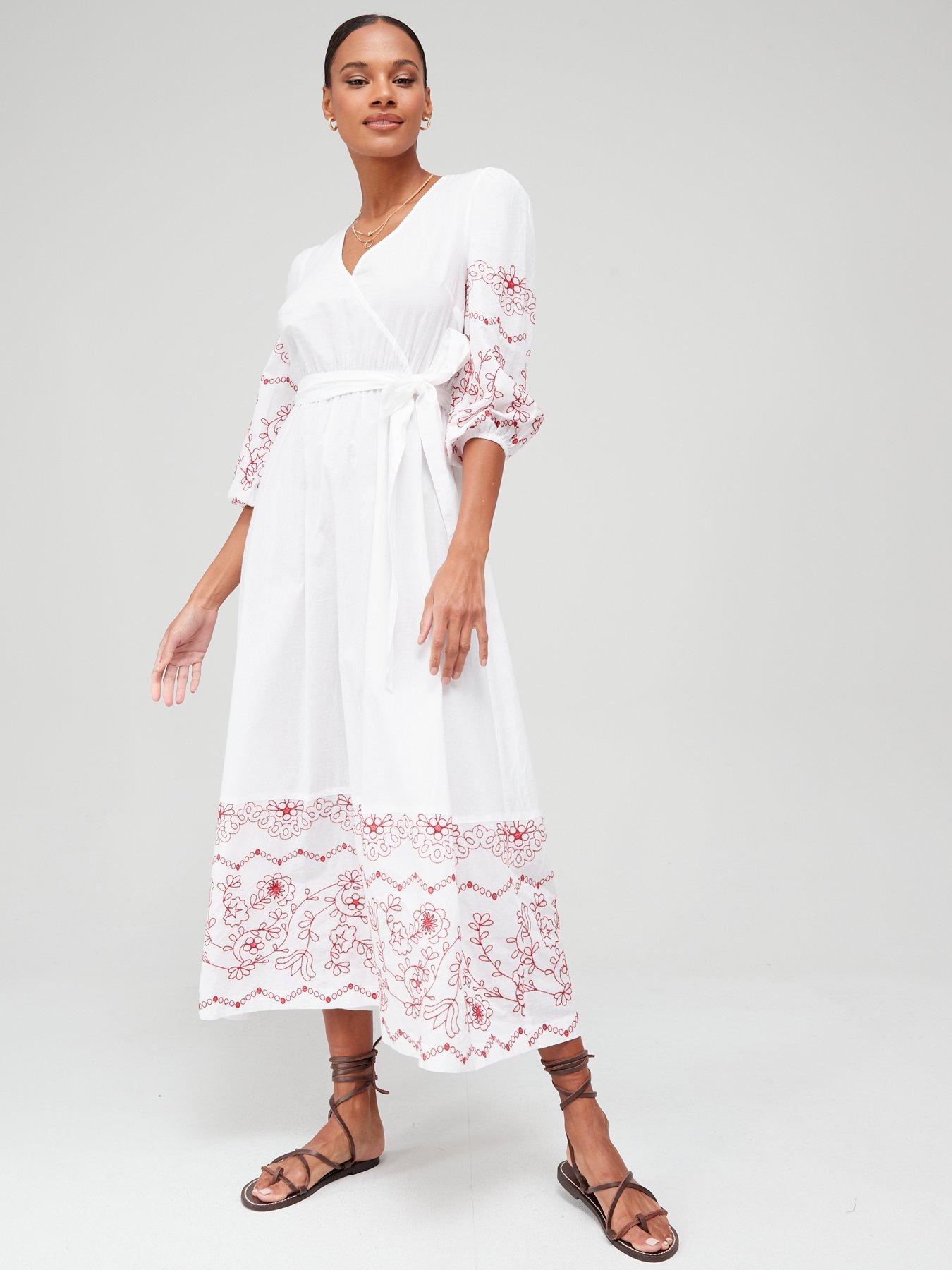 White Dresses | Little White Dresses 