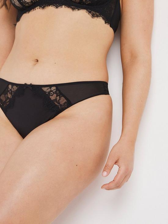 front image of figleaves-pulse-lace-thong-blacknbsp