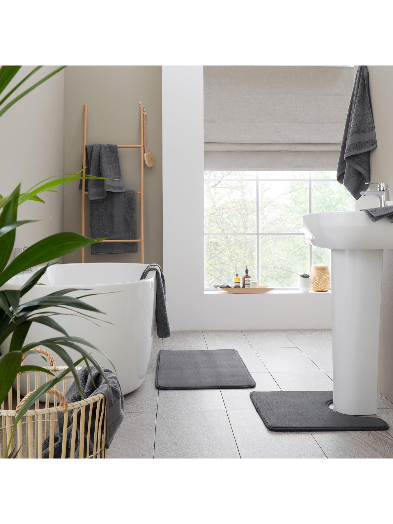 Image 5 of 6 of Catherine Lansfield Anti-Bacterial 100% Cotton Towel Collection