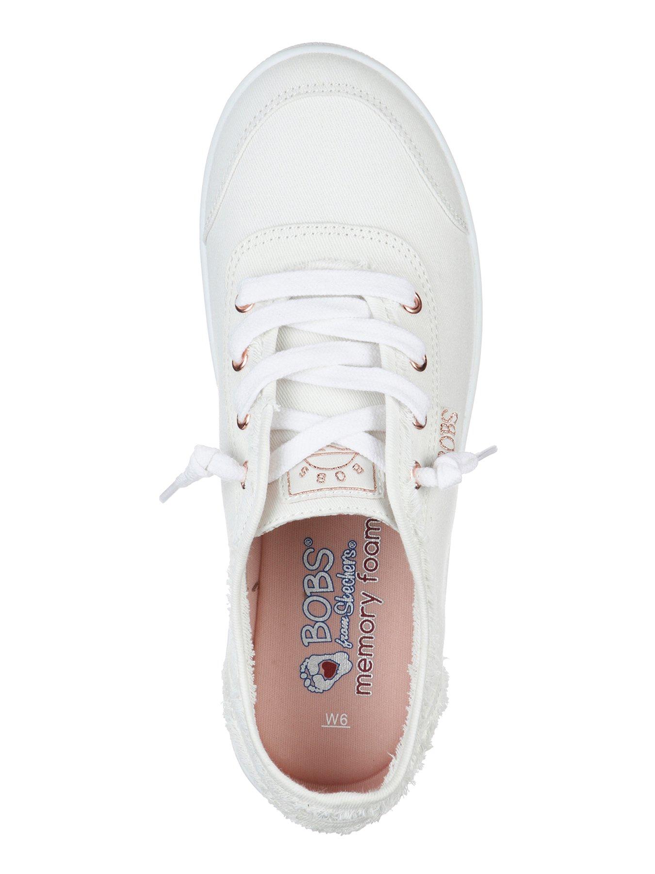 Skechers store white plimsolls