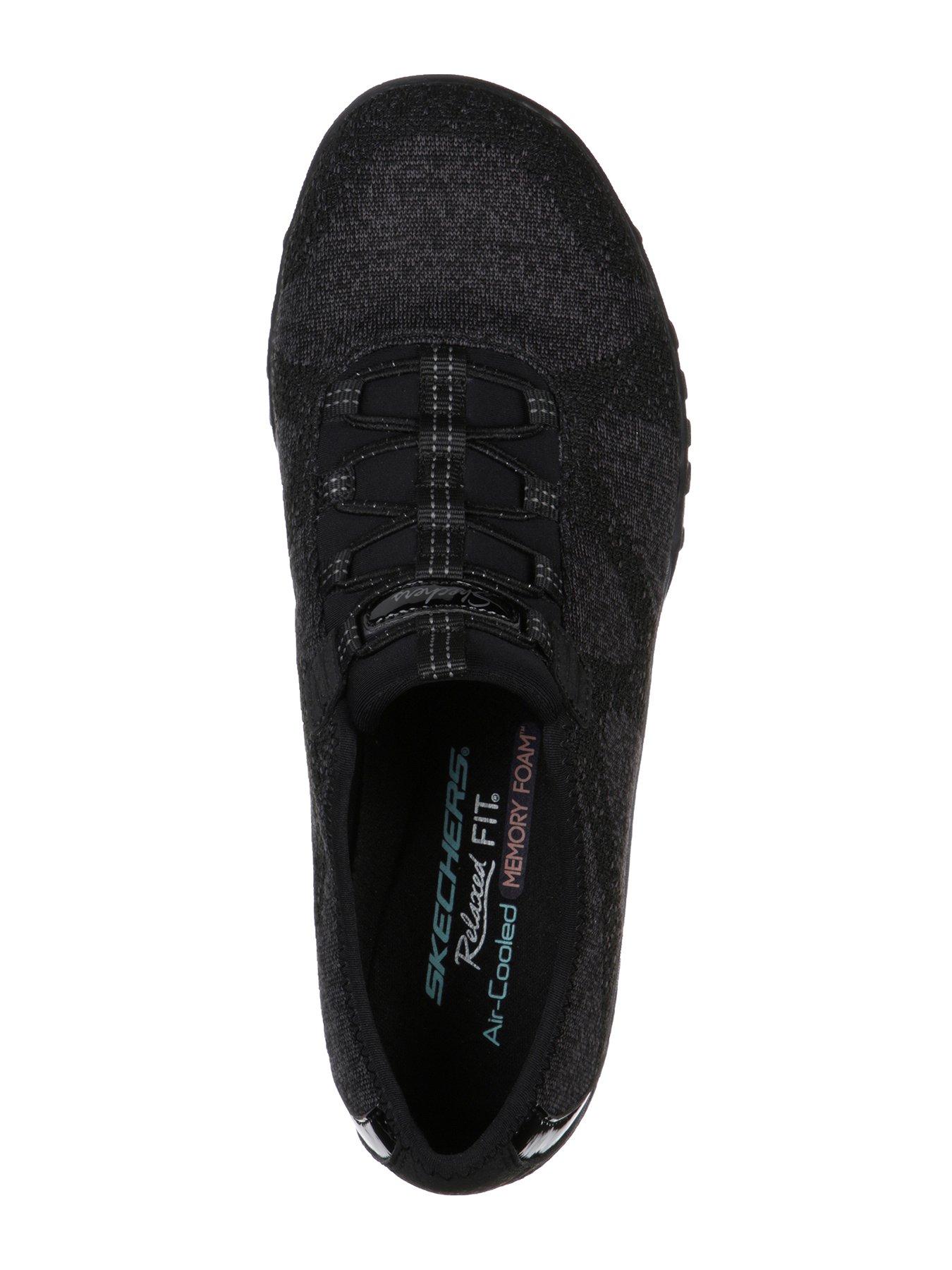 Skechers breathe easy clearance trainers