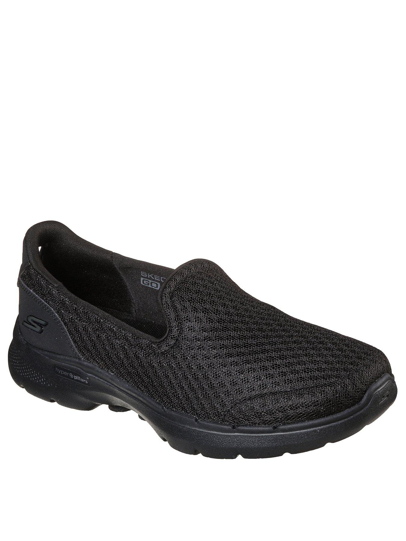 Slip ons skechers yoga mat go walk4, Women's Fashion, Footwear, Loafers on  Carousell