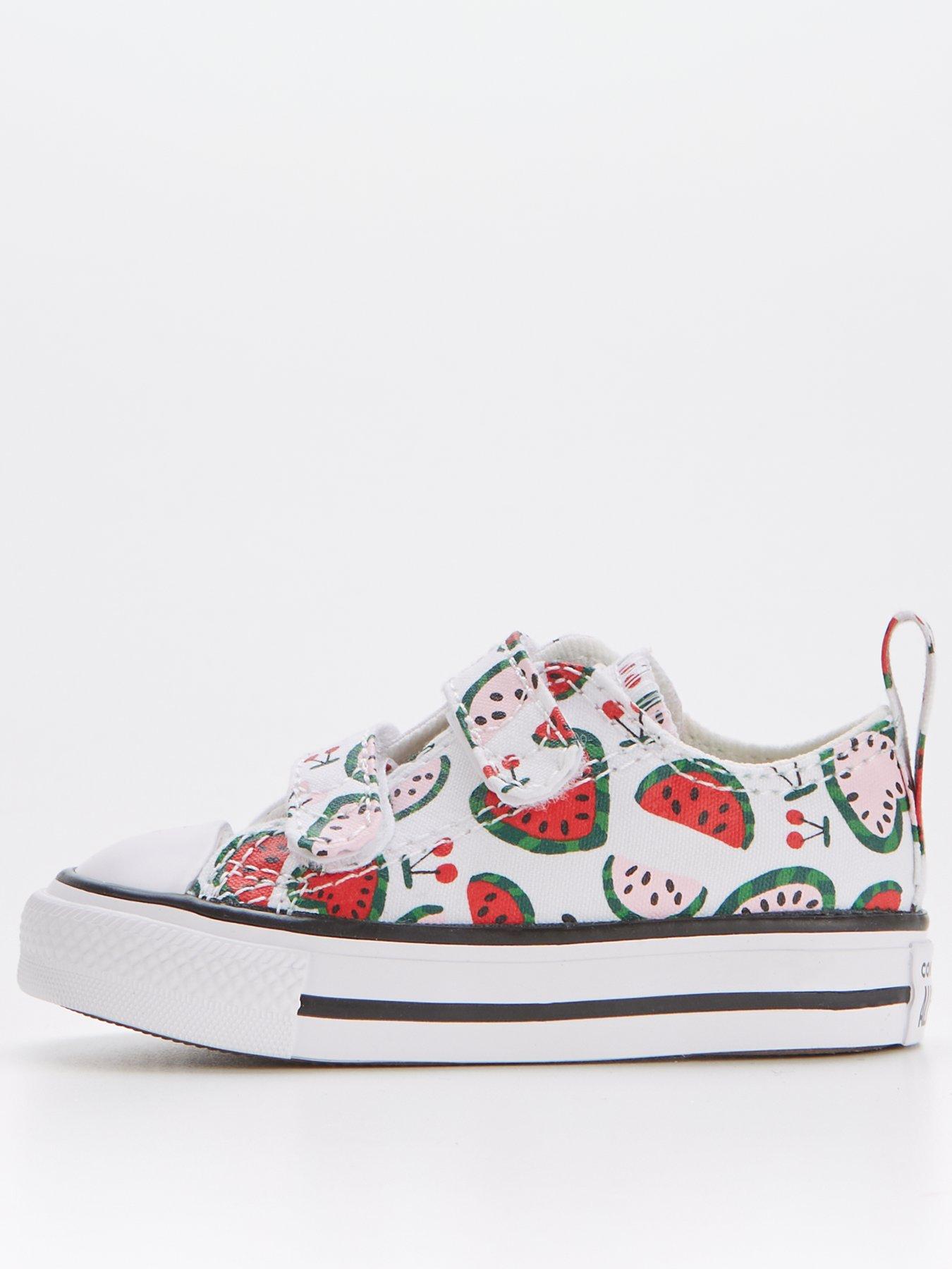 infant chucks