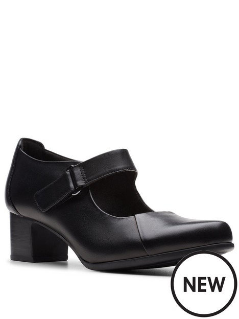 clarks-un-damson-vibe-shoes-black-leather