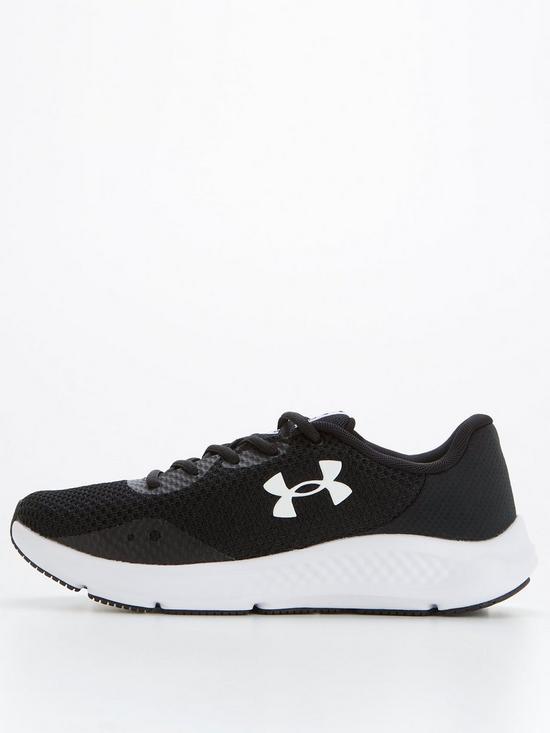 front image of under-armour-charged-pursuit-3-trainers-blackwhite