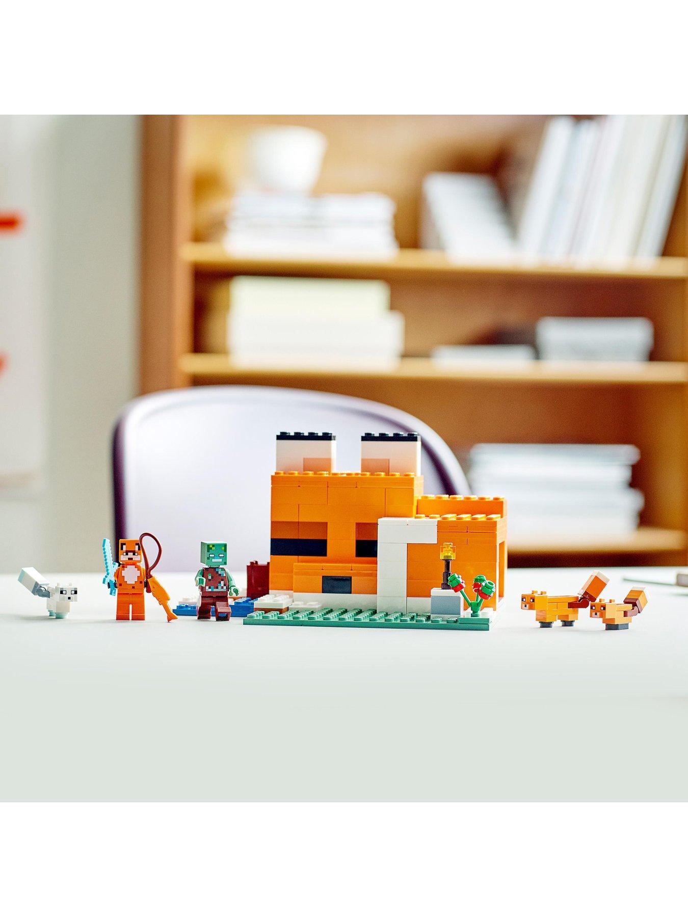 Image 5 of 8 of LEGO Minecraft The Fox Lodge Set 21178
