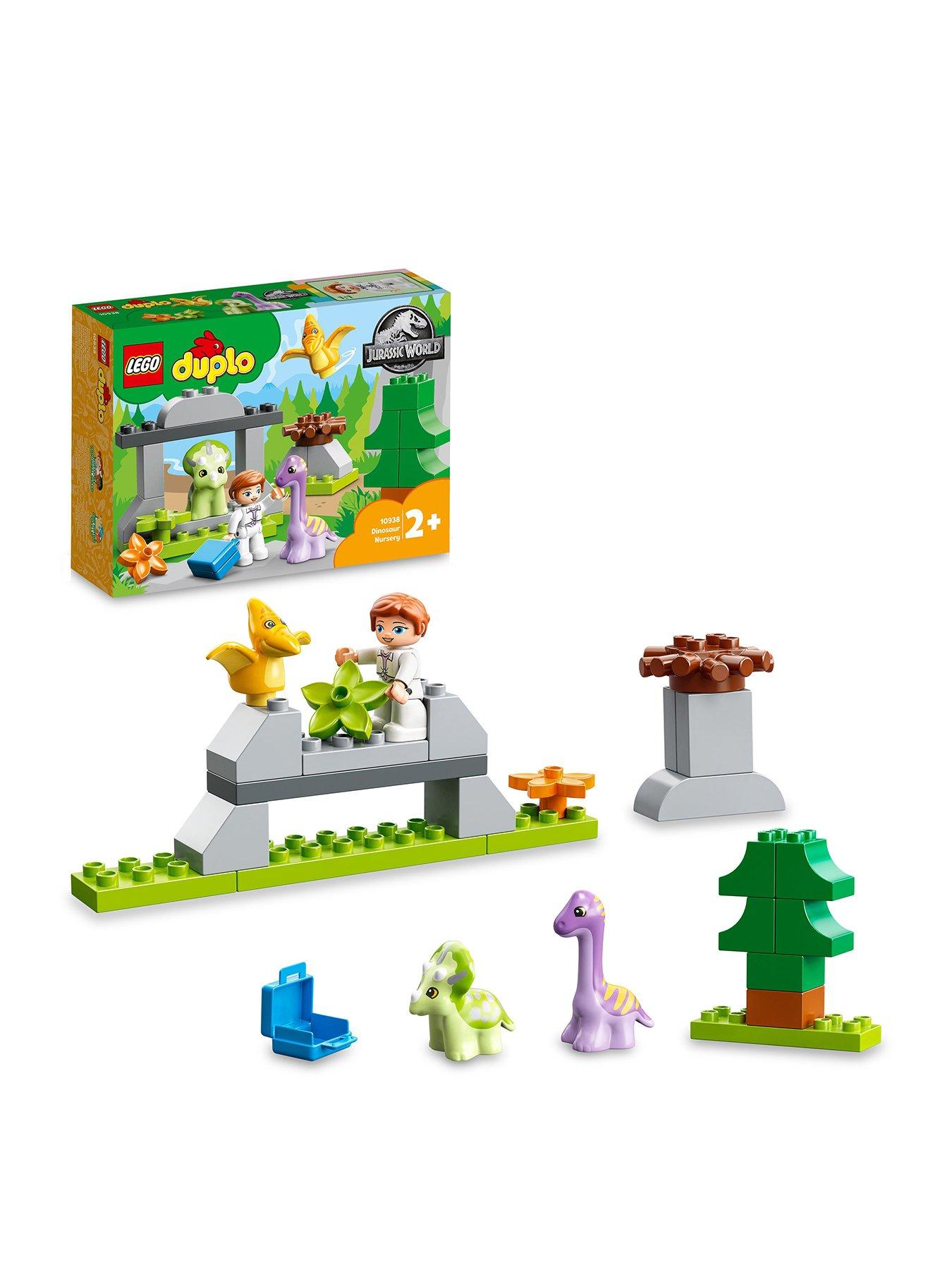 lego-jurassic-world-dinosaur-nursery