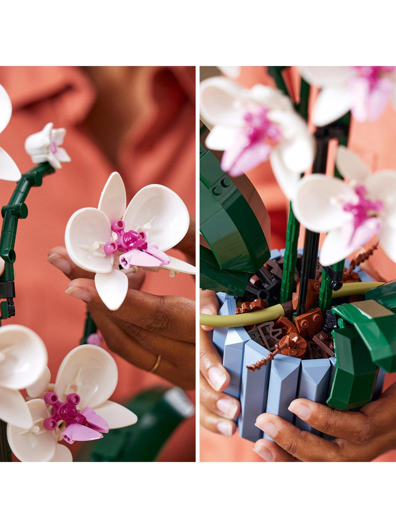 Image 4 of 8 of LEGO Botanical Collection Orchid 10311