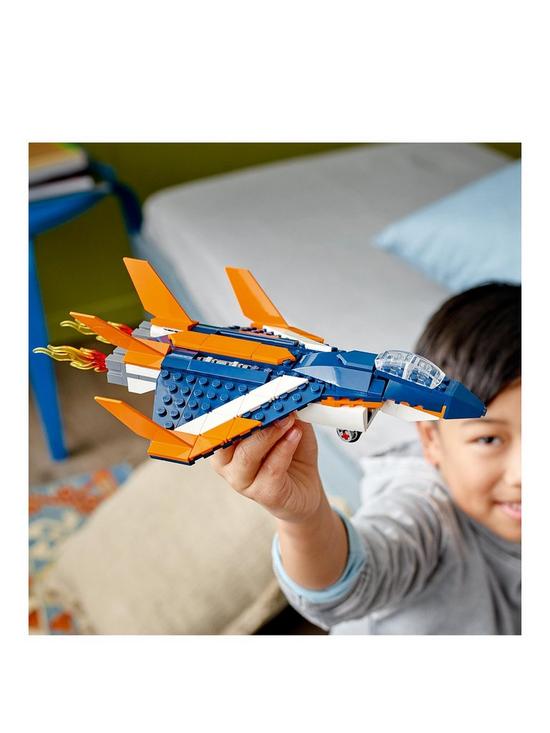 stillFront image of lego-creator-supersonic-jet
