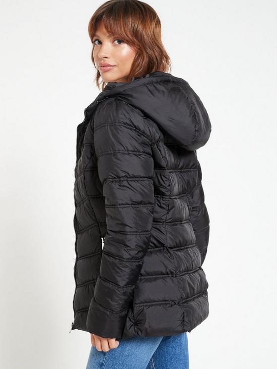 stillFront image of everyday-short-jacket-with-sorona-padding-black