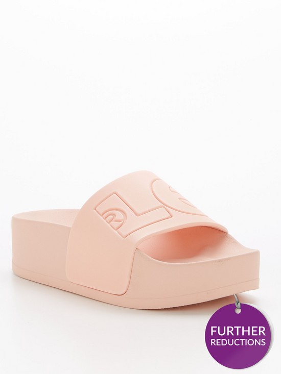 front image of levis-june-bold-chunky-sliders-pink