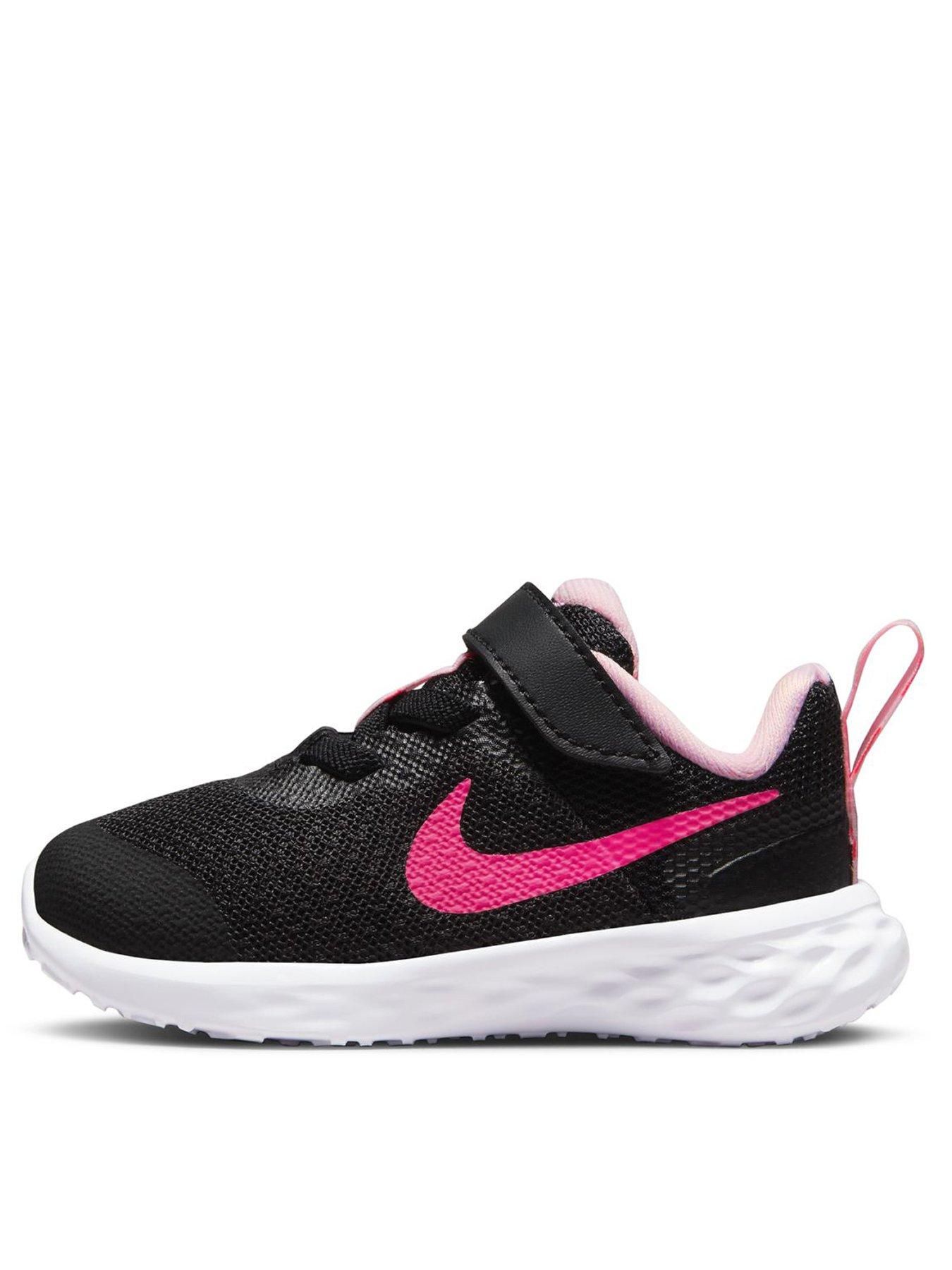 Pink nike shop infant trainers