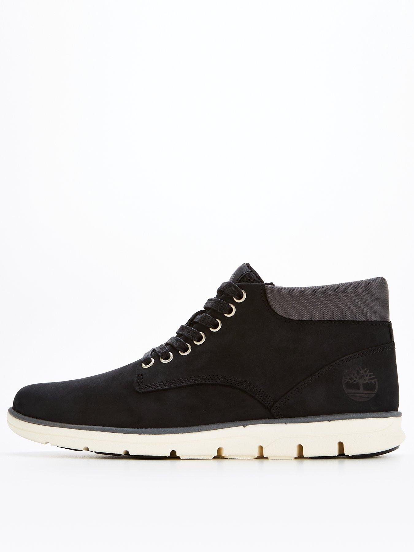 desert boot timberland