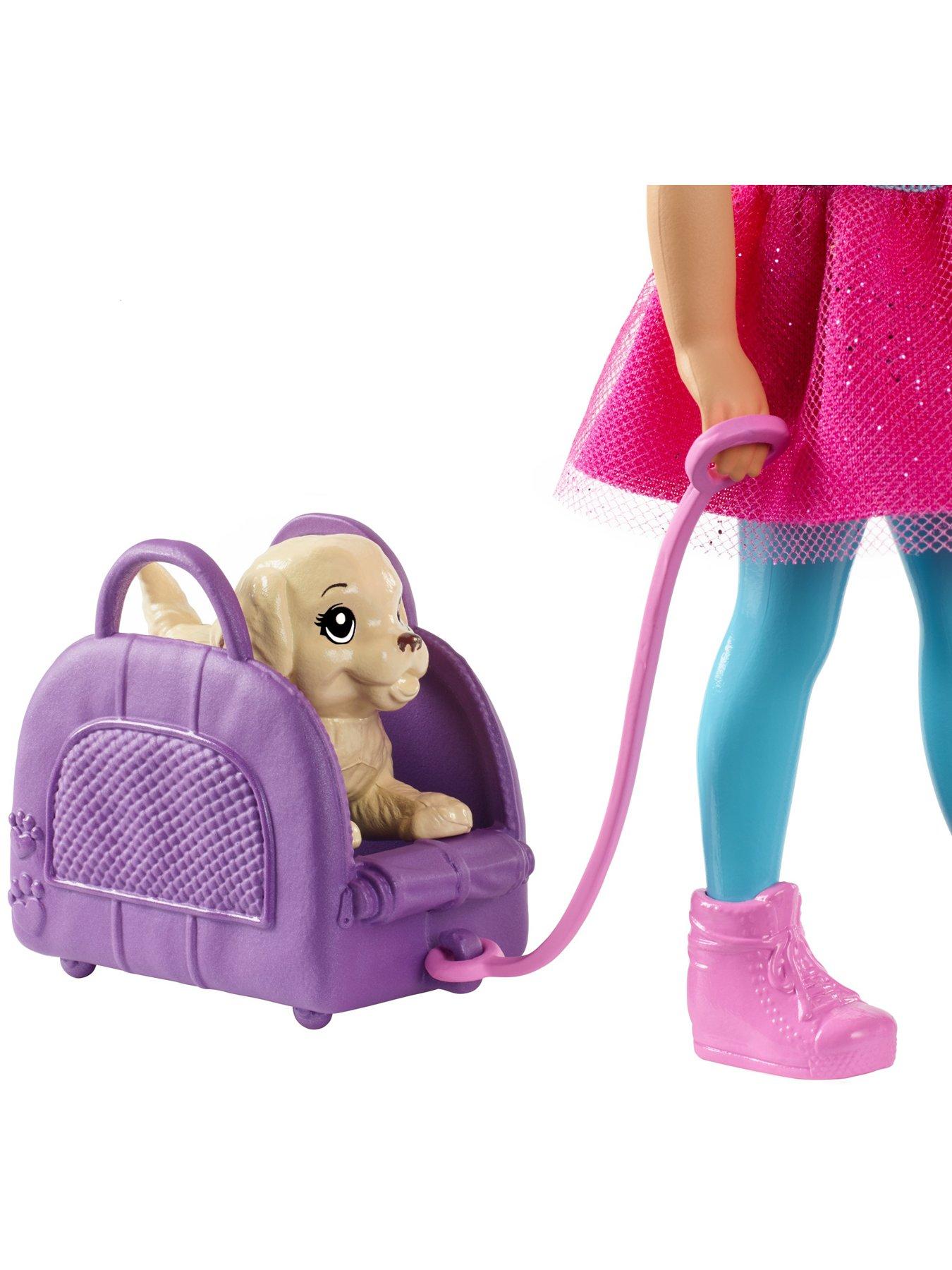 Dreamhouse Adventures Chelsea Travel Doll and Accessories